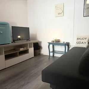 Apartamento En El Centro A 10 Min De La Playa